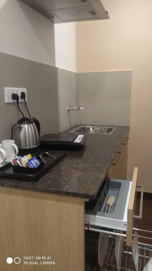 Starlit Suites Neemrana Bagian luar foto