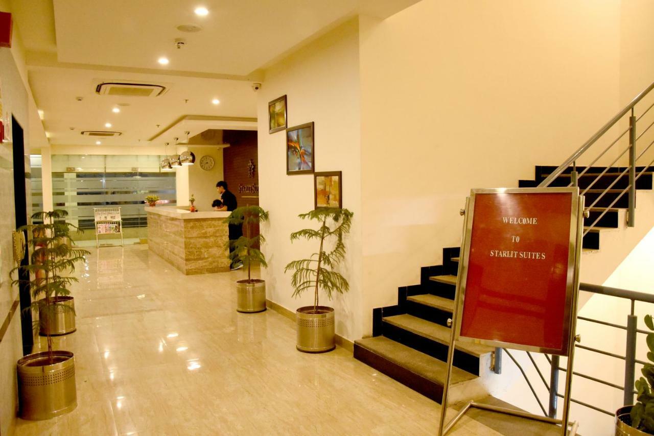 Starlit Suites Neemrana Bagian luar foto