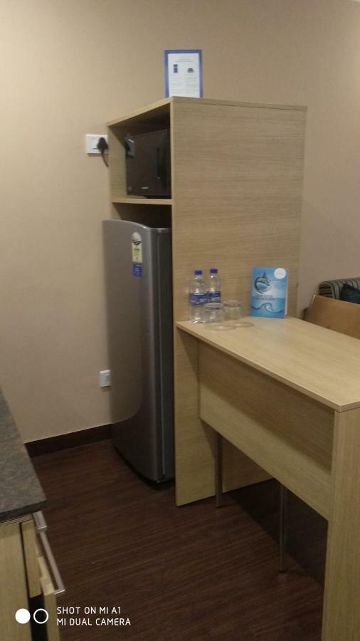 Starlit Suites Neemrana Bagian luar foto